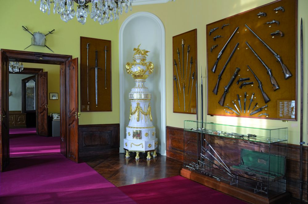 Megújultak a gödöllői kastély terei