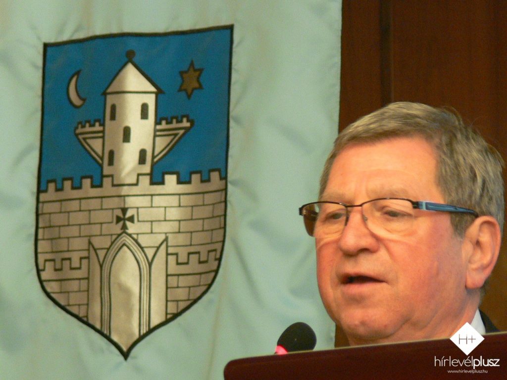 Dr. Puskás Tivadar