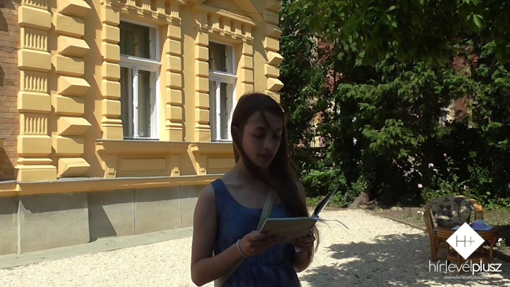 vlcsnap-2015-06-13-17h19m09s613