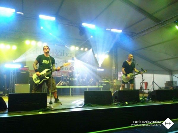 11774444_866893676740549_658587161_n