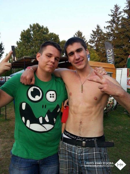 11801911_866892596740657_1311293013_n